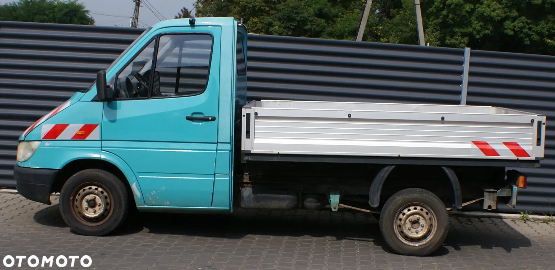 Mercedes-Benz Sprinter 208 - 6