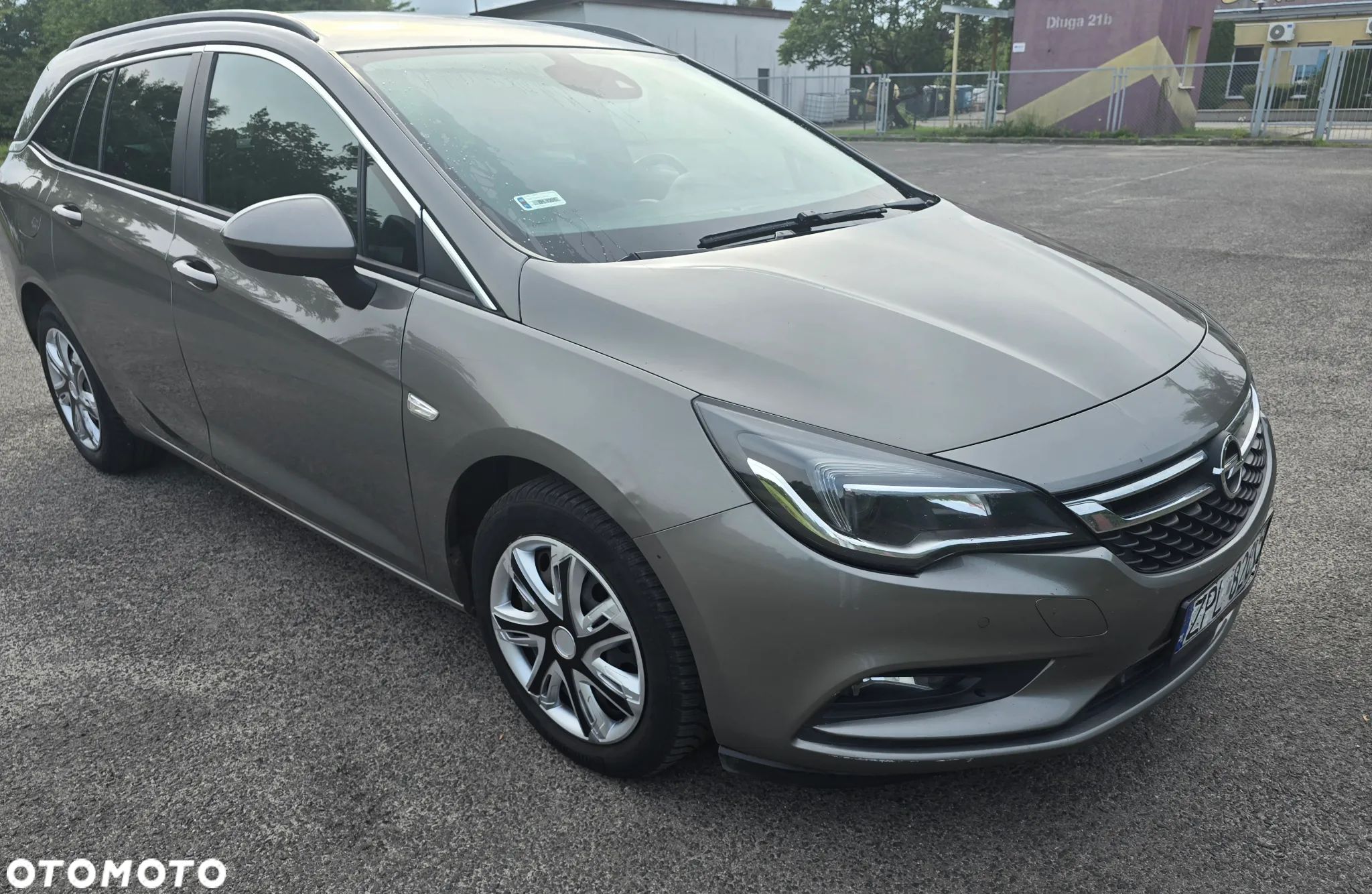Opel Astra - 1