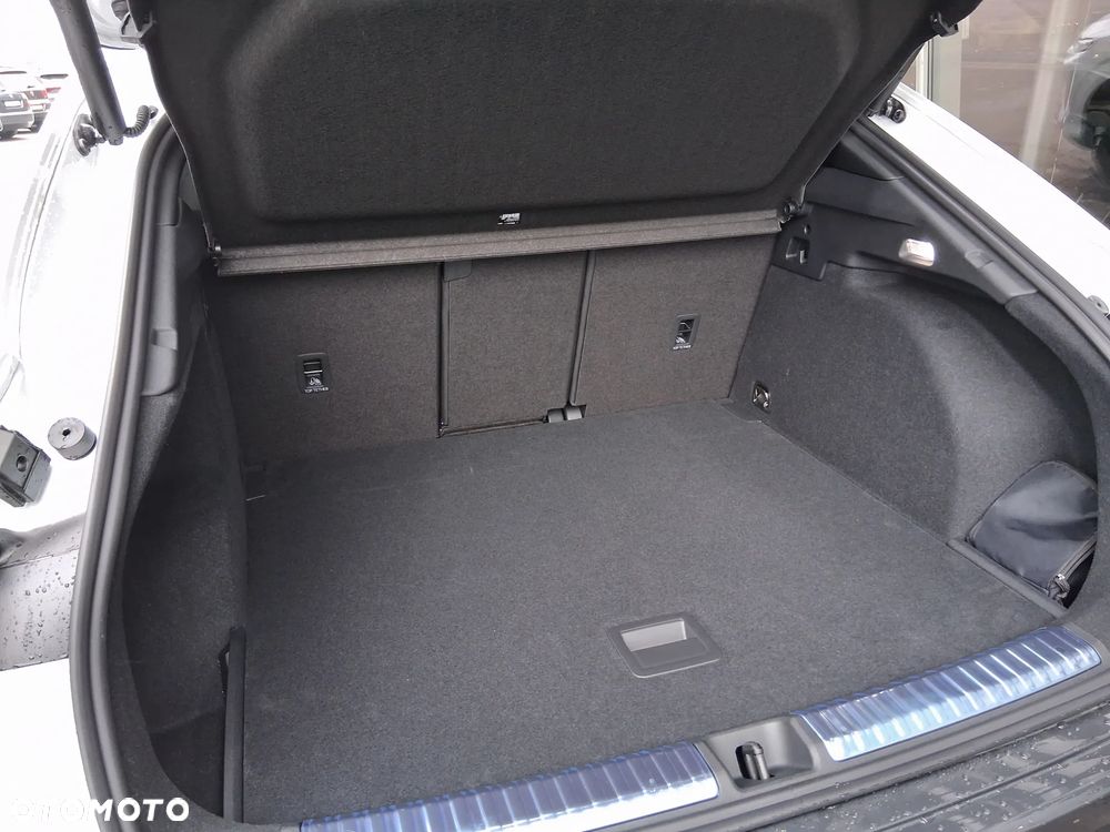 Audi Q3 Sportback - 18
