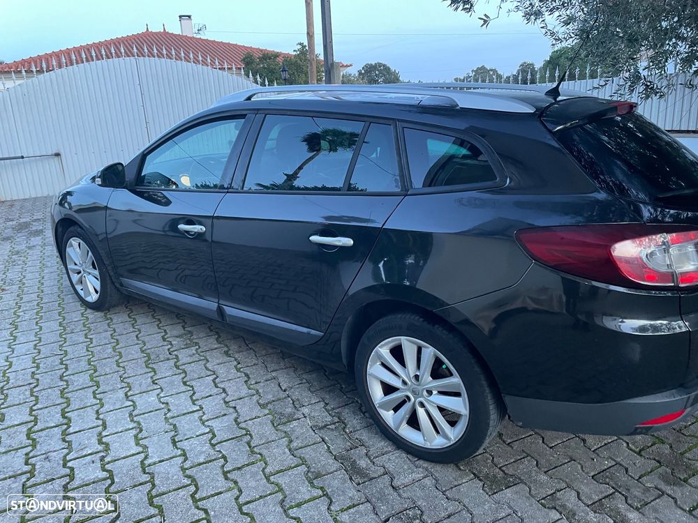 Renault Mégane Sport Tourer 1.5 dCi Dynamique - 4