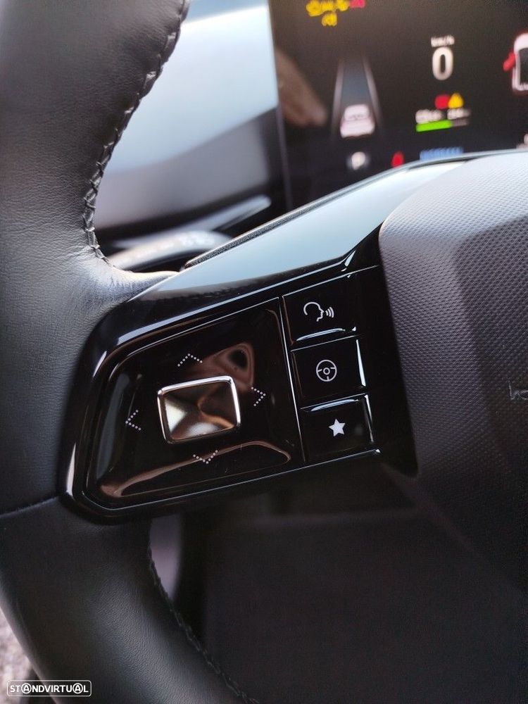 MG MG4 64 kWh Luxury - 22