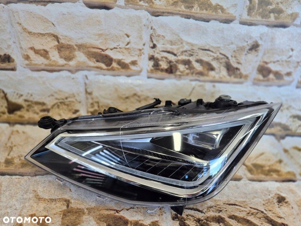 seat ibiza 5 V 6f1 ARONA lift 22\' full led europa lewa lampa - 1