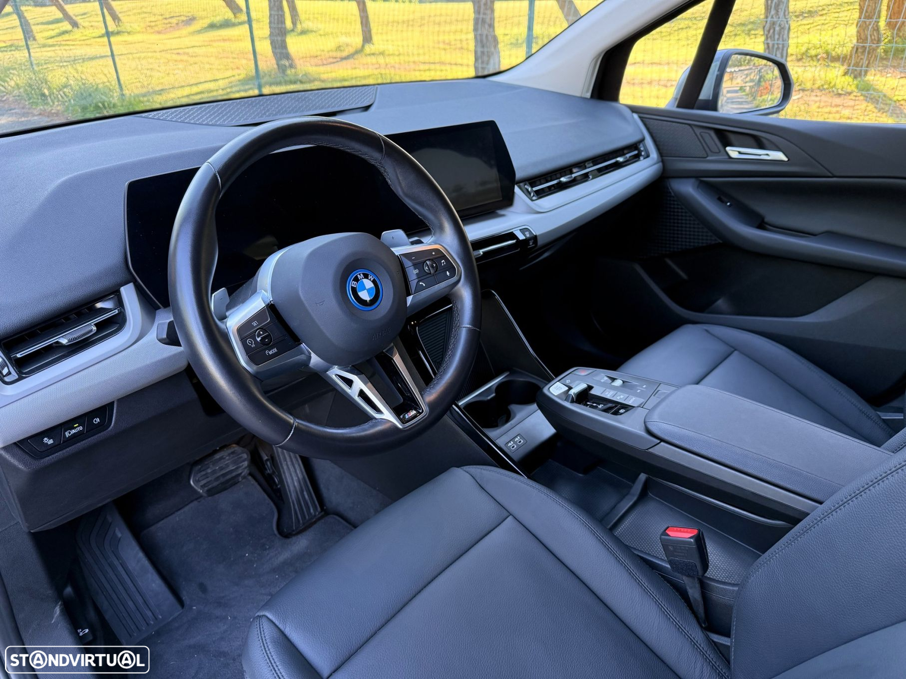 BMW 225xe Active Tourer - 37