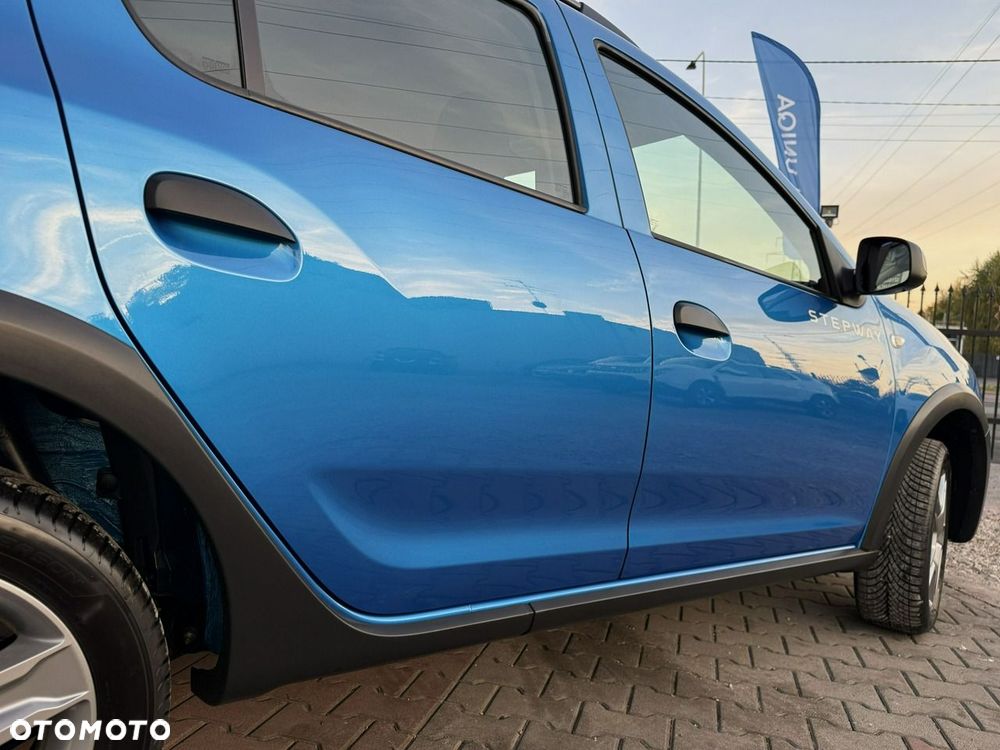 Dacia Sandero Stepway 0.9 TCe Laureate S&S Easy-R - 37