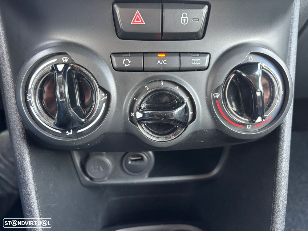 Peugeot 208 1.5 BlueHDi Signature - 41