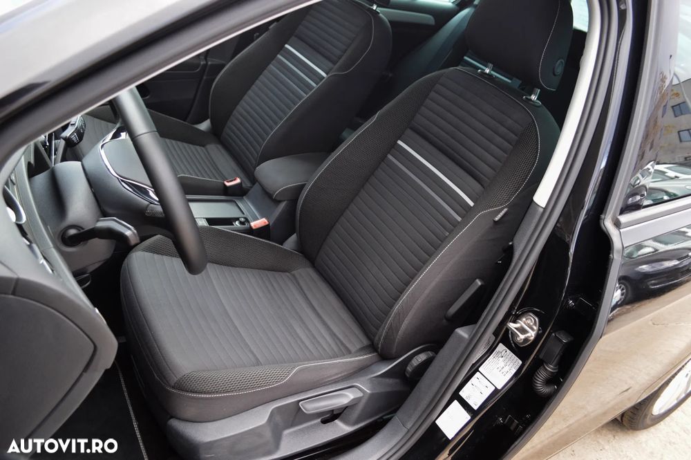 Volkswagen Golf 1.4 TSI BlueMotion Technology DSG Cup - 16