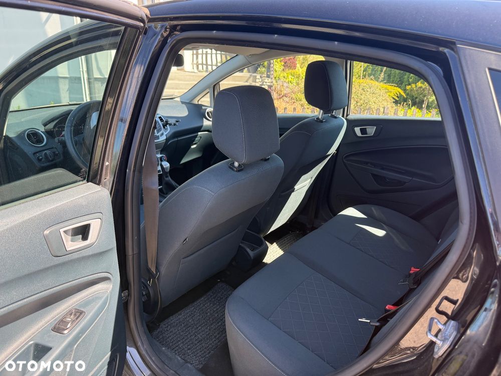 Ford Fiesta 1.25 Champions Edition - 8