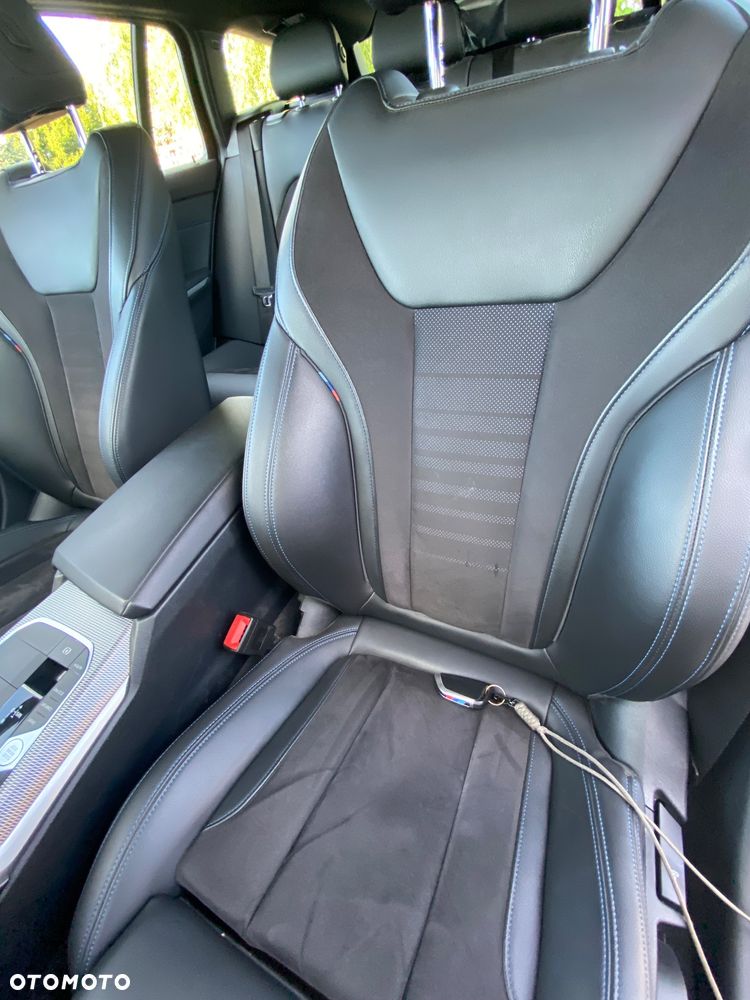 BMW Seria 3 318i - 22