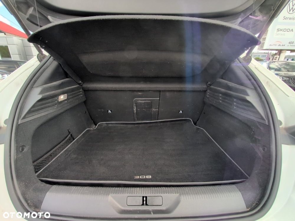 Peugeot 308 - 7