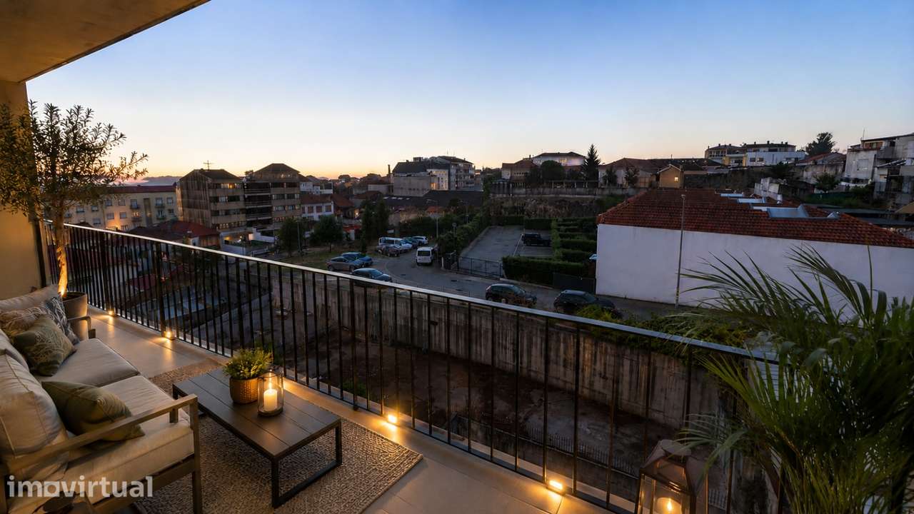 T2 com Varanda  Campanhã | T2 Próximo metro Porto | T2 Pronto habitar - Grande imagem: 2/21