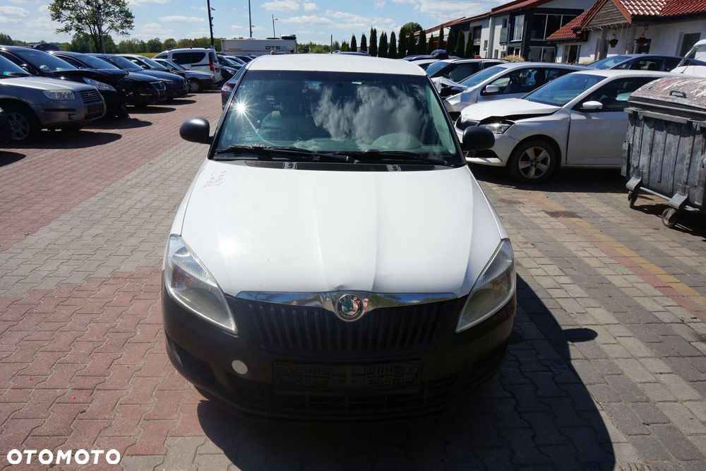 SKODA FABIA II 545 LIFT KOMBI 2011 LF9E 1.2 TSI CBZA 86KM MFX BIAŁY na części - 8