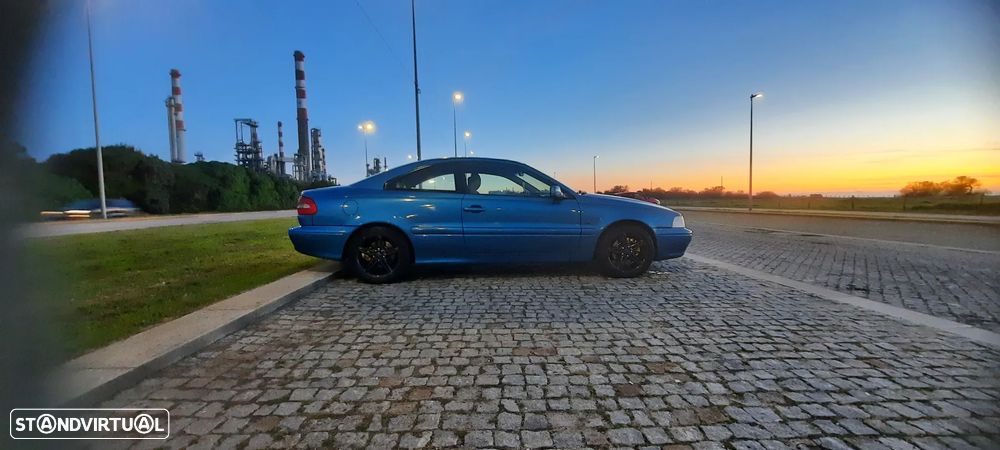 Volvo C70 Coupé 2.0 HT - 2