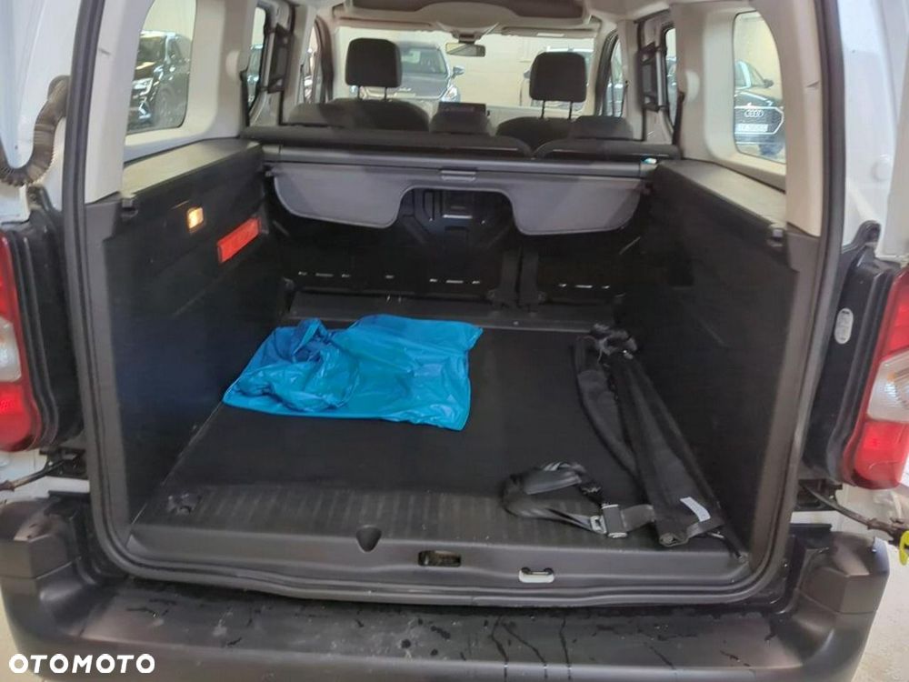 Toyota Proace City Verso - 8