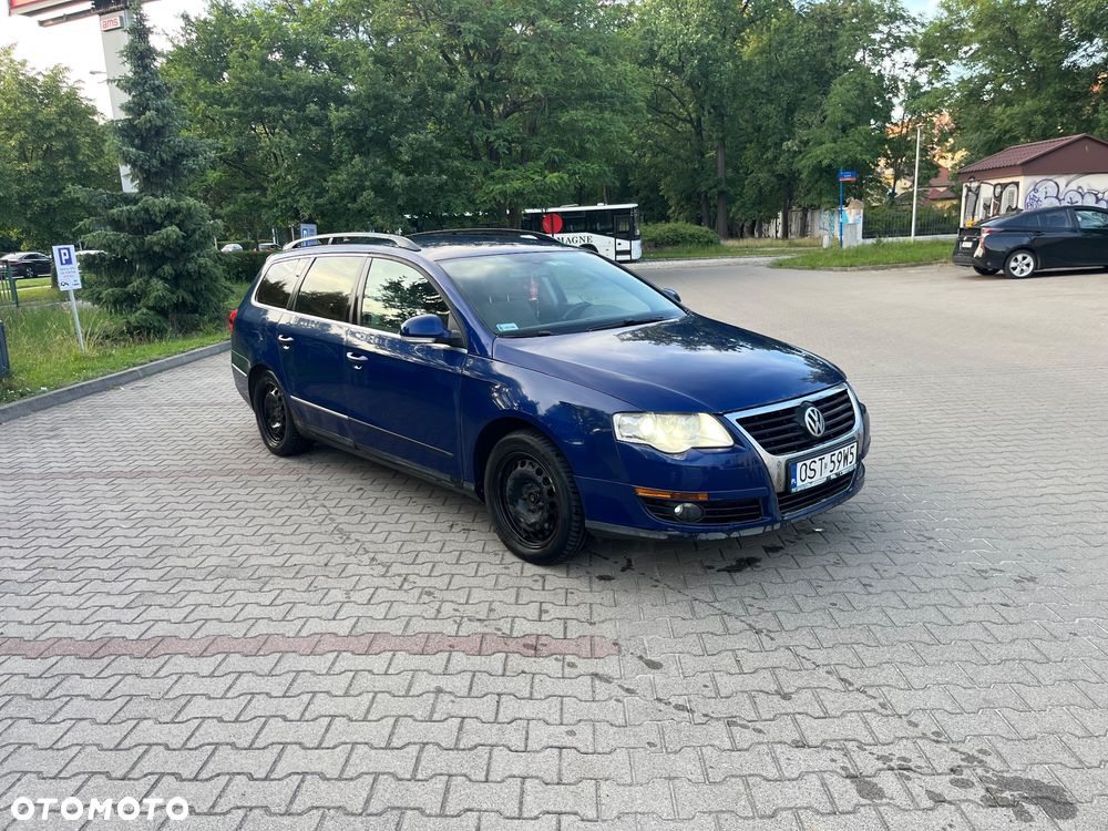 Volkswagen Passat 1.9 TDI Comfortline - 2