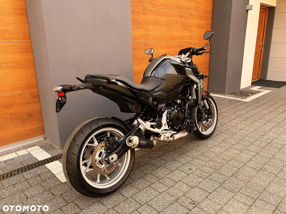 BMW F - 3