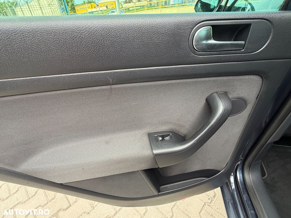 Volkswagen Golf Plus 1.4 TSI Comfortline - 18