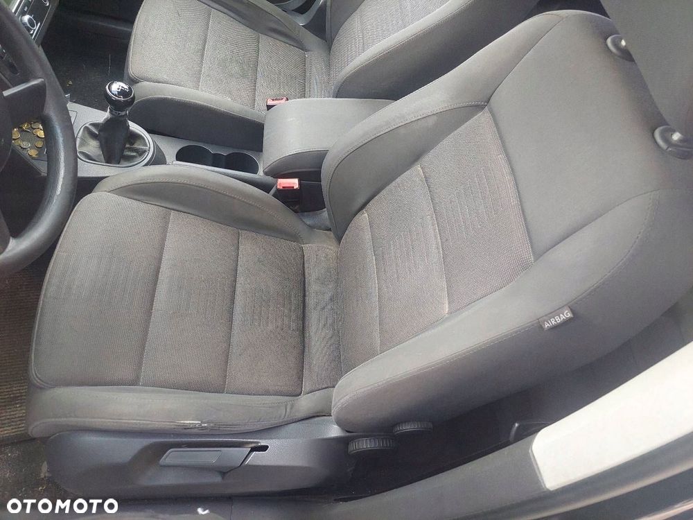 FOTELE KOMPLET LEWY PRAWY KANAPA TYŁ + BOCZKI VOLKSWAGEN TOURAN I - 2