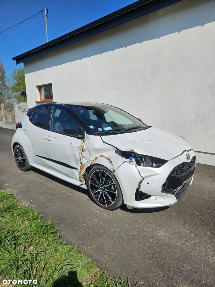Toyota Yaris Hybrid 1.5 GR Sport - 2