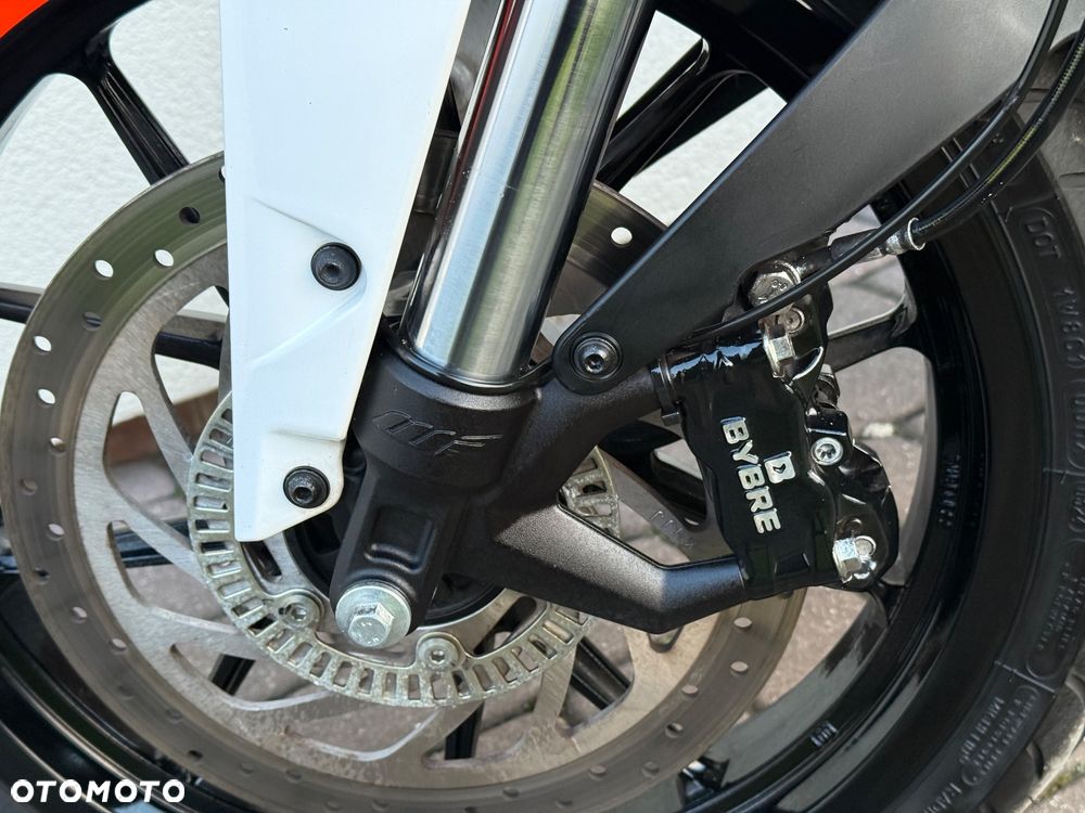 KTM Duke 125 - 16