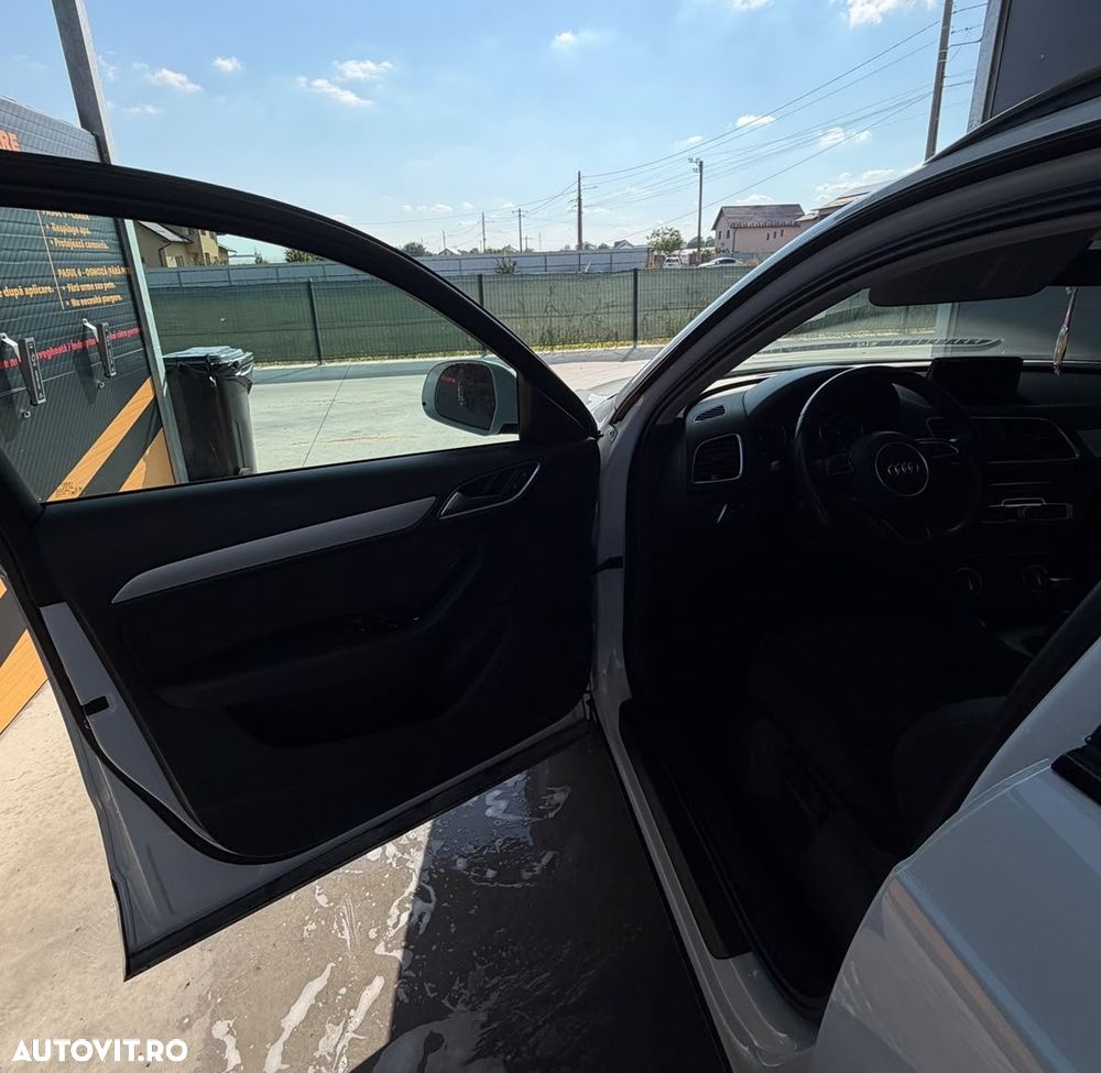 Audi Q3 2.0 TDI Quattro - 11