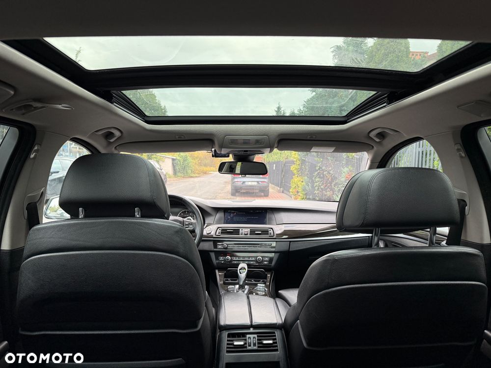 BMW Seria 5 - 21