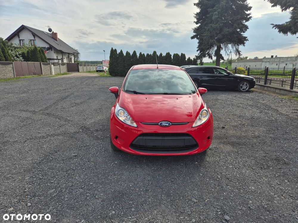 Ford Fiesta - 2