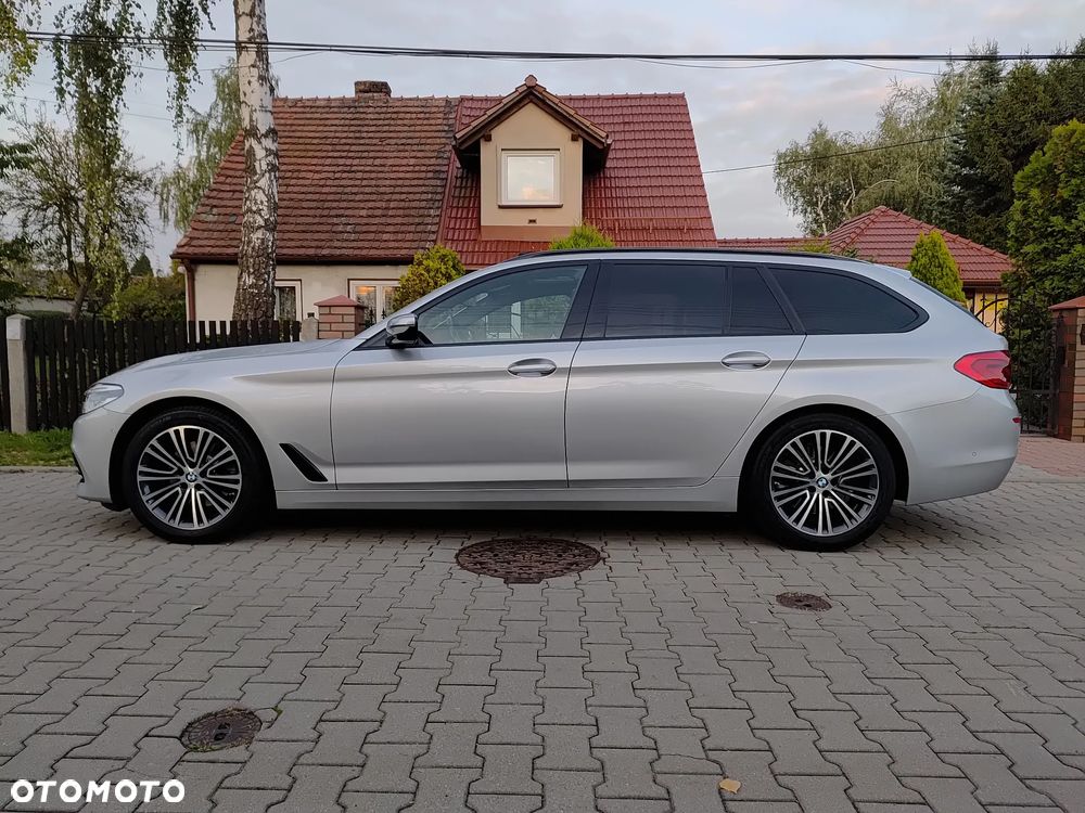 BMW Seria 5 520d Sport Line sport - 37