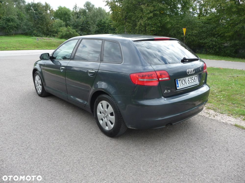 Audi A3 Sportback 1.6 TDI Ambiente - 7