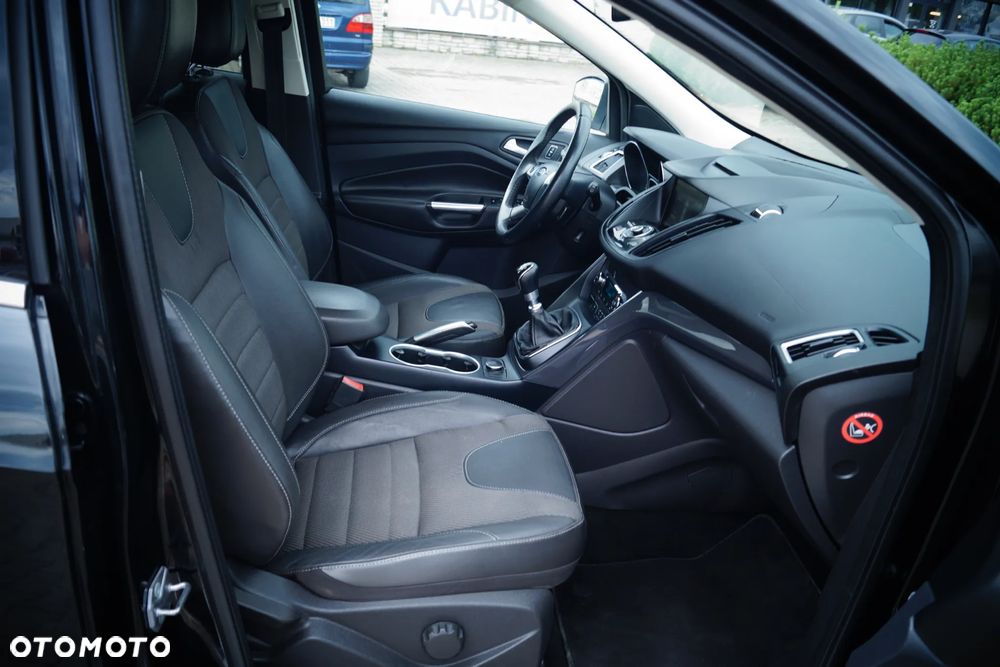 Ford Kuga 2.0 TDCi FWD Titanium - 19