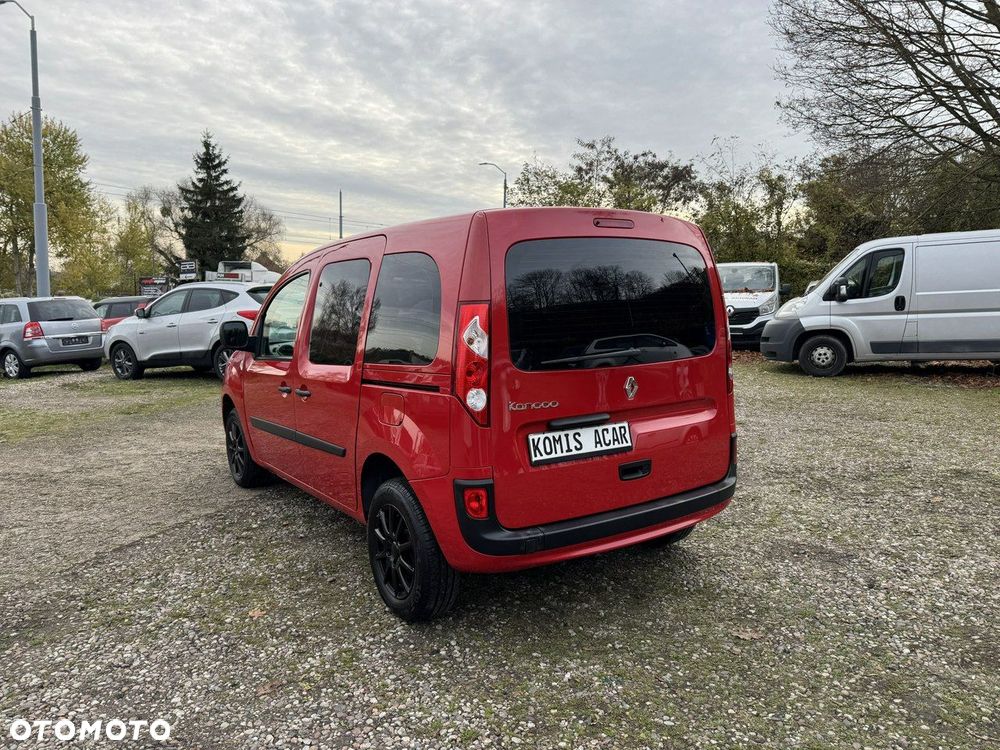 Renault Kangoo 1.6 8V 90 Happy Family - 32