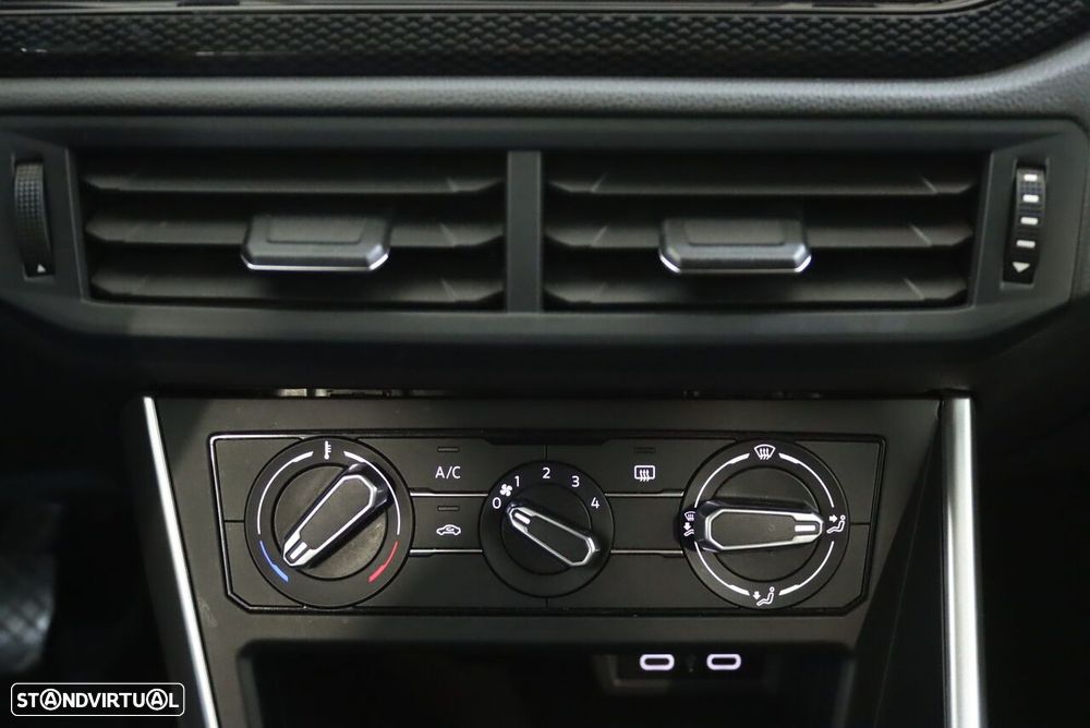 VW Taigo 1.0 TSI Life DSG - 23