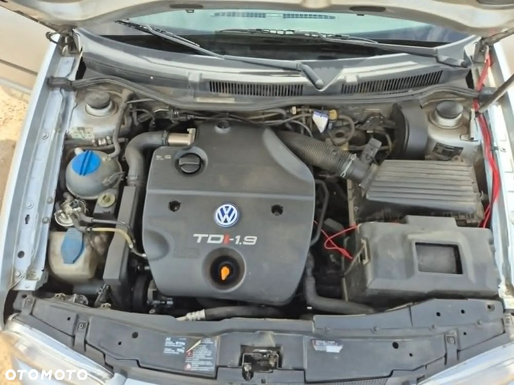 Volkswagen Golf 1.9 TDI - 10