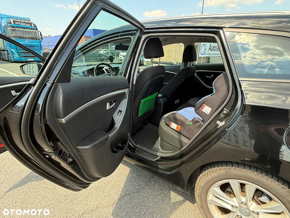 Hyundai i30 1.6 CRDi Classic - 9