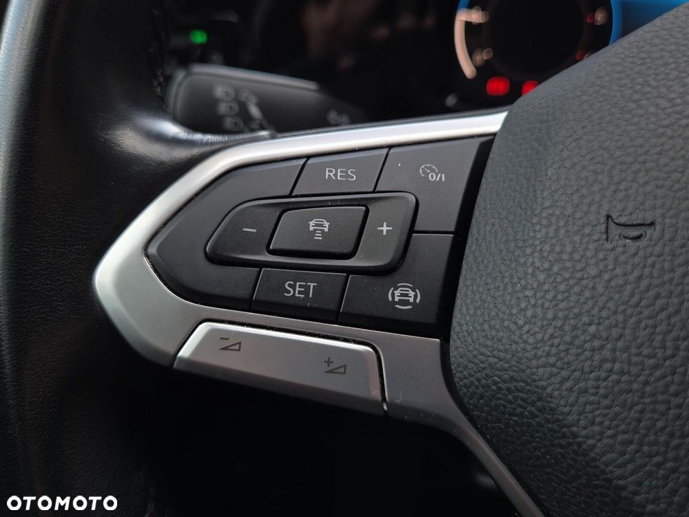 Volkswagen Golf Variant 2.0 TDI Life DSG - 15