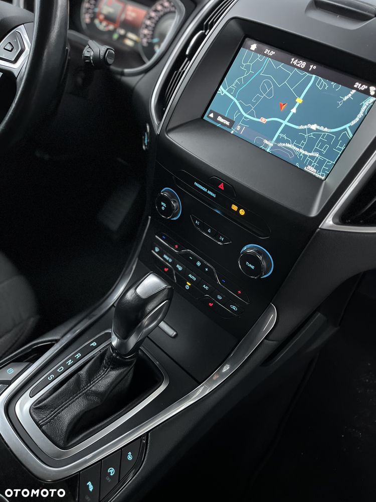 Ford S-Max 2.0 TDCi Titanium PowerShift - 22