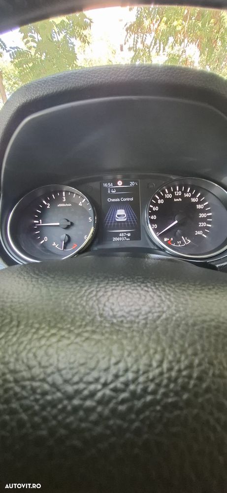 Nissan Qashqai 1.5 DCI Start/Stop Tekna - 25
