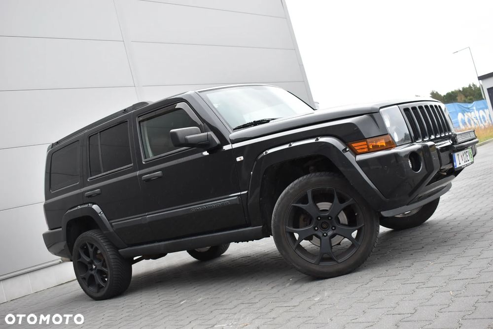 Jeep Commander - 27