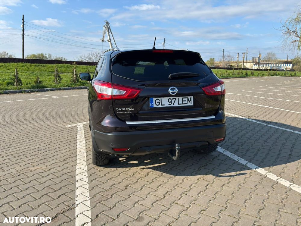 Nissan Qashqai 1.6 DCI 4 x 4 DPF Start/Stop tekna - 5