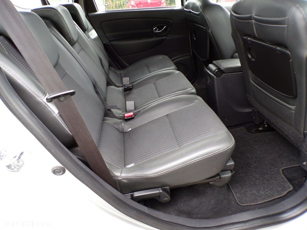 Renault Grand Scenic - 18