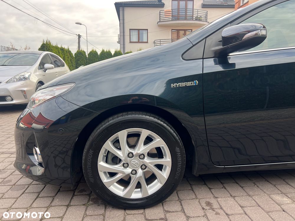 Toyota Auris 1.8 HSD Luna - 18