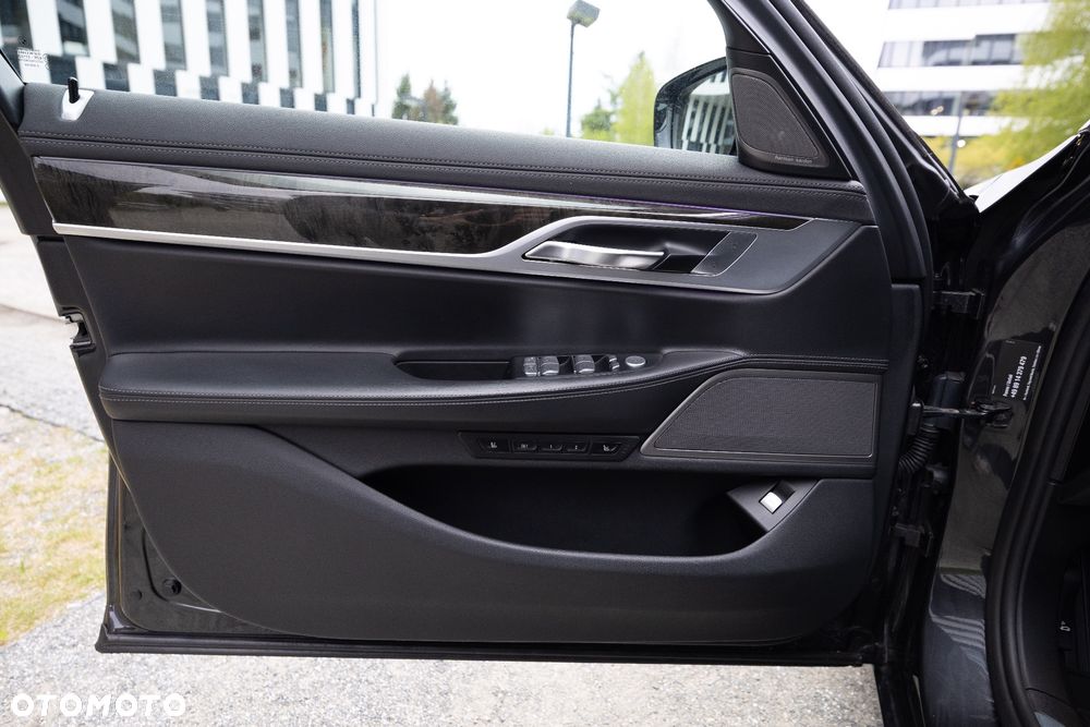 BMW Seria 7 730d xDrive - 20