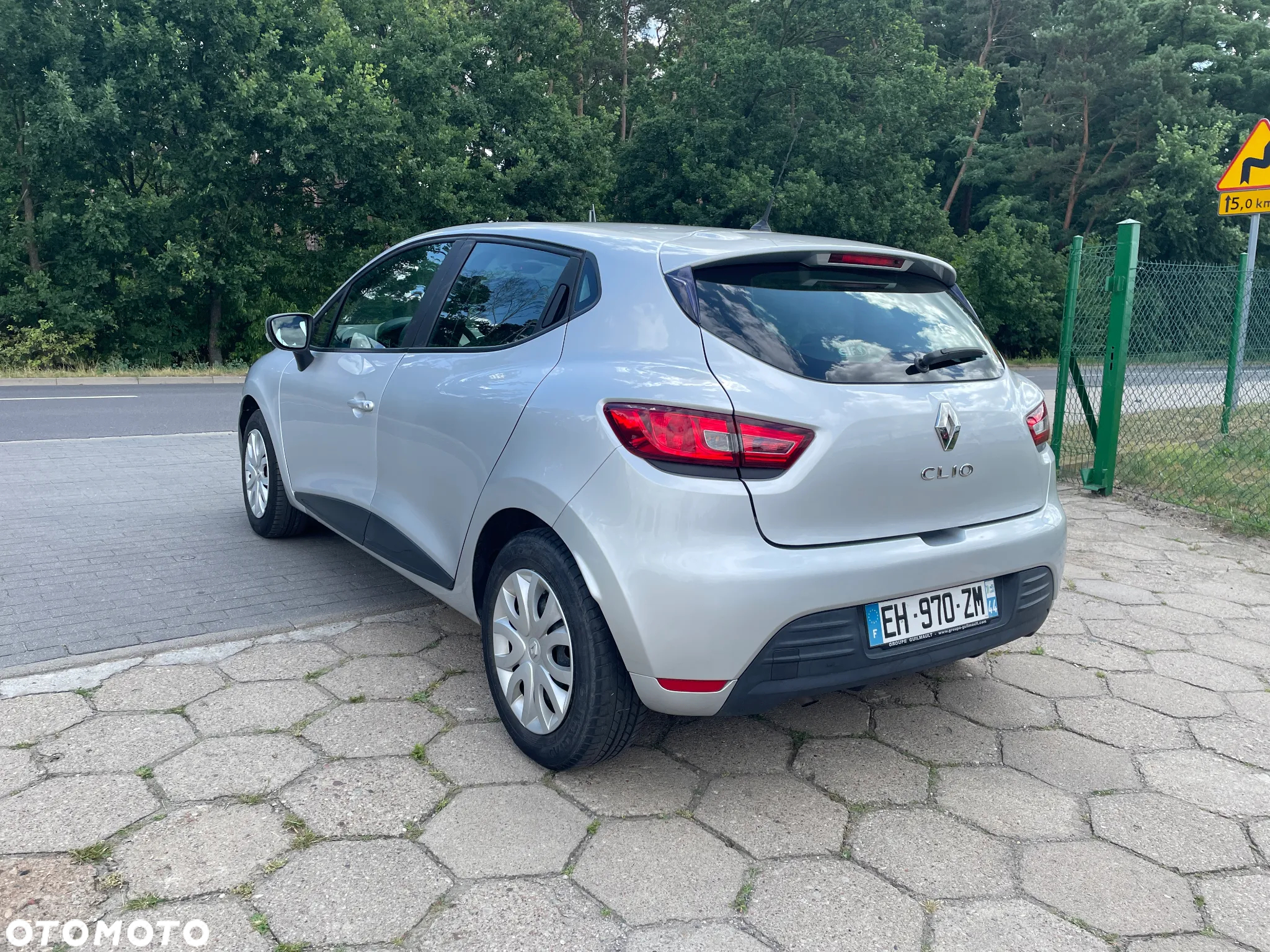 Renault Clio - 7