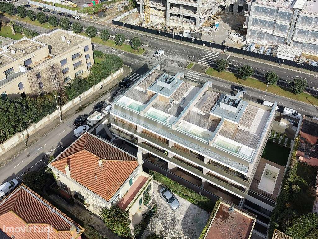 Apartamento T4+1 duplex, com piscina, na Foz, Porto - Grande imagem: 2/32