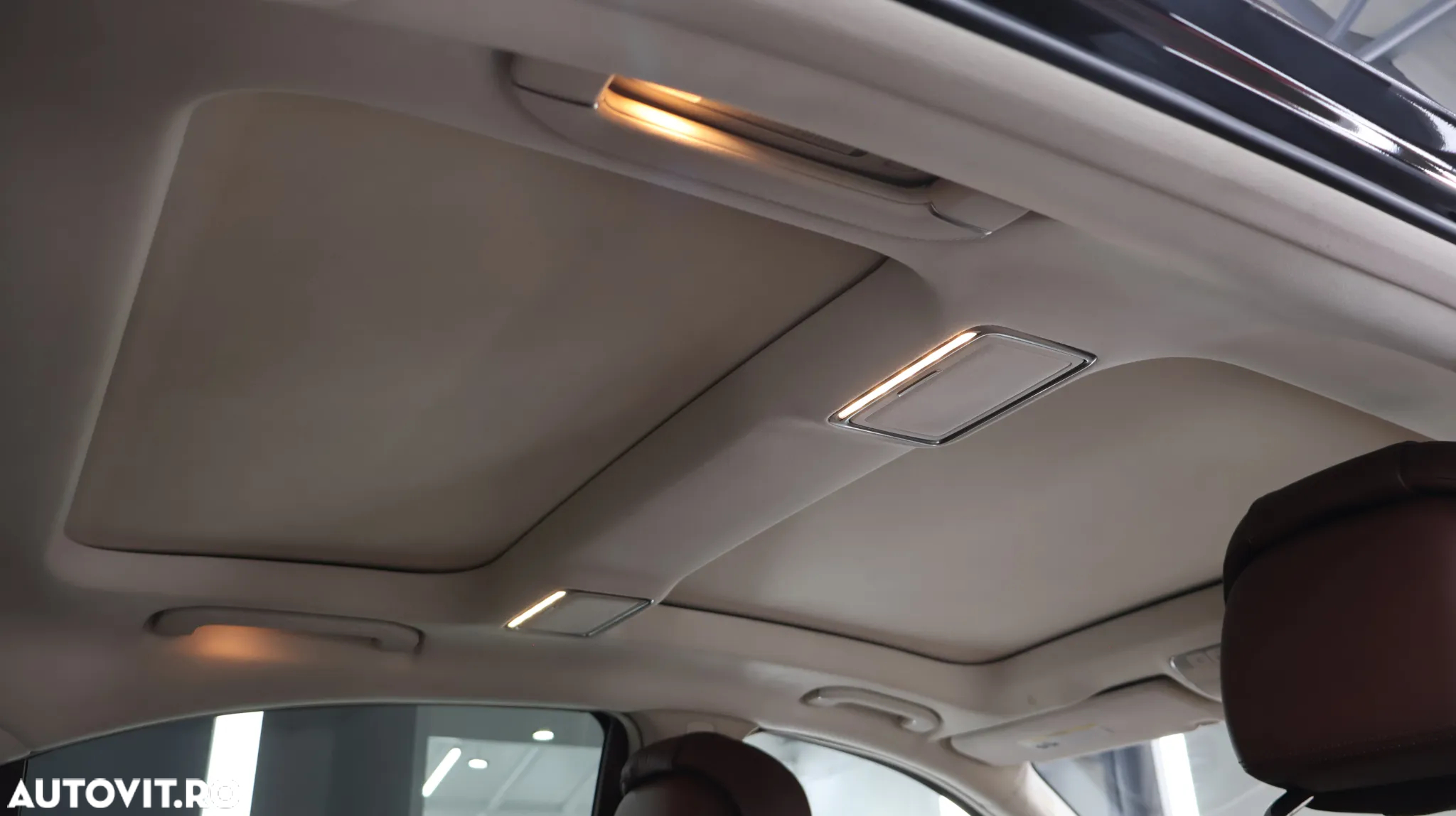 Mercedes-Benz S 560 L 4Matic 9G-TRONIC - 21