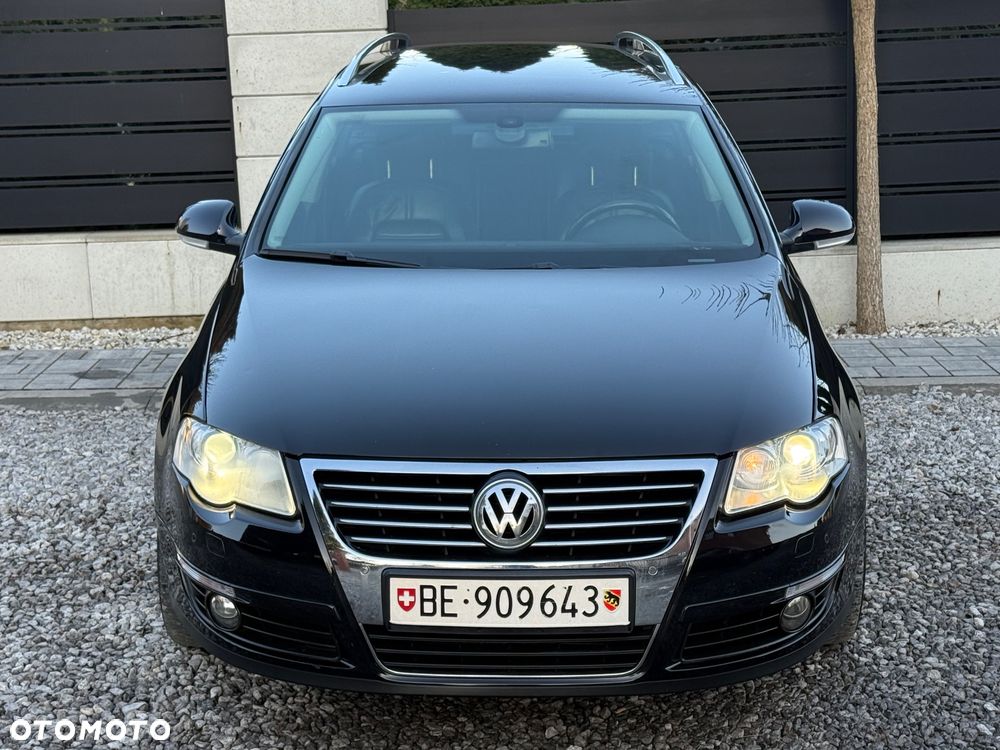 Volkswagen Passat - 4