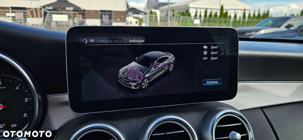 Mercedes-Benz Klasa C 220 d 9G-TRONIC - 31