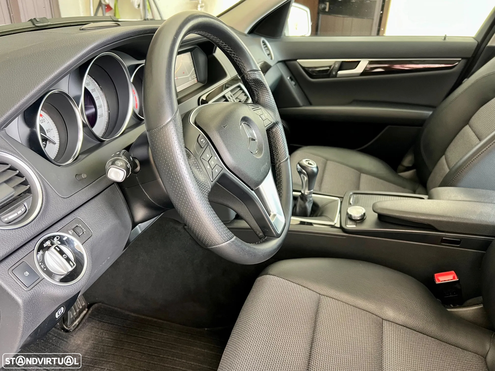 Mercedes-Benz C 220 CDi Avantgarde BE Start/Stop - 18