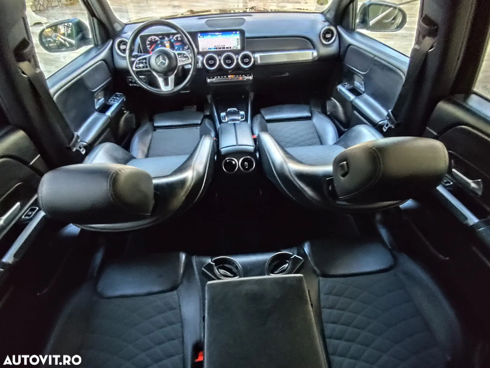 Mercedes-Benz GLB - 6