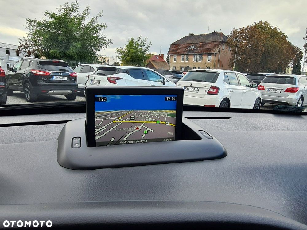 Peugeot 3008 1.6 BlueHDi Allure S&S EAT6 - 13