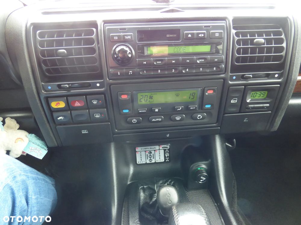 Land Rover Discovery - 15